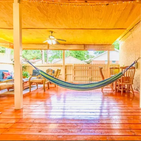 Spacious Home Close To Everything In Memphis